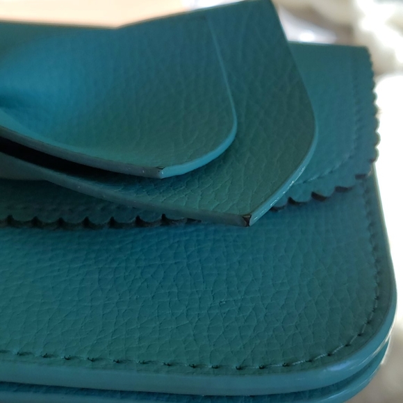 Kate Spade Tegan wallet/wristlet - Picture 5 of 5